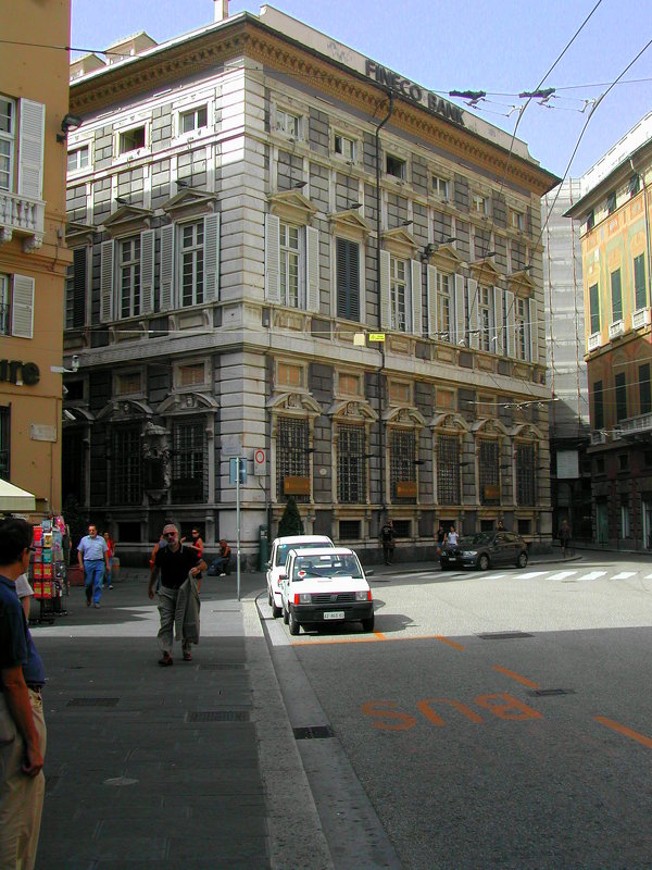 Улицы и площади Генуи - Tata Wolf