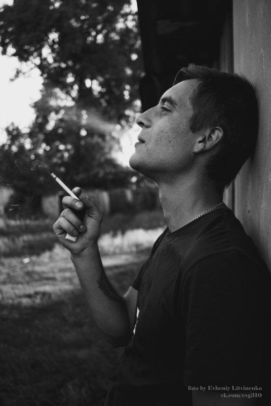 на сигарете - Евгений 