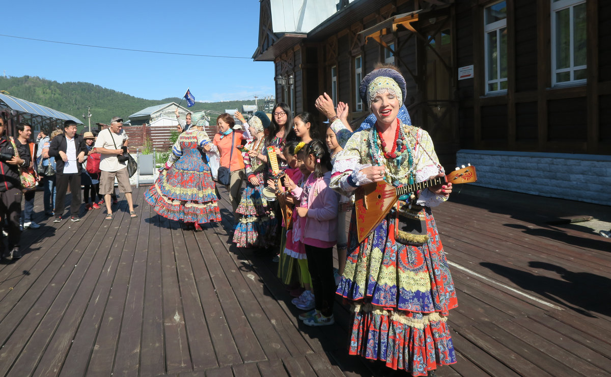 Встреча гостей, порт Байкал - Татьяна Нижаде