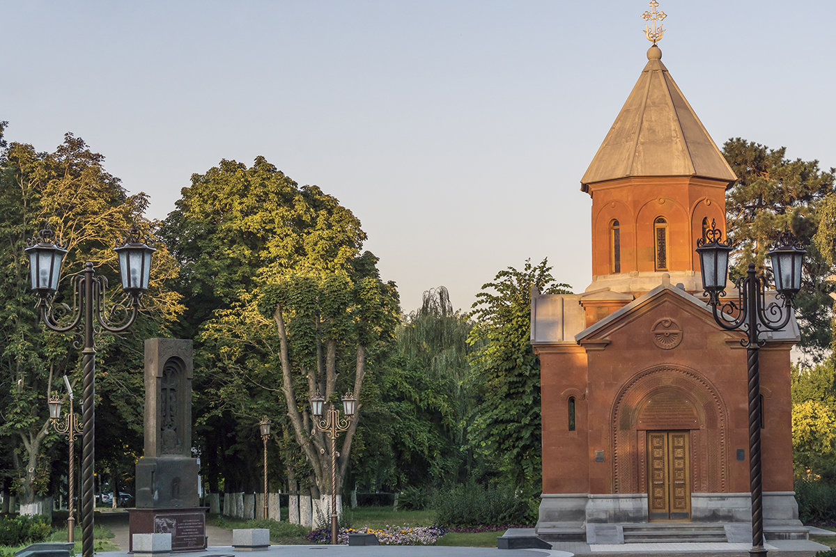 Прогулка по городу - Игорь Сикорский