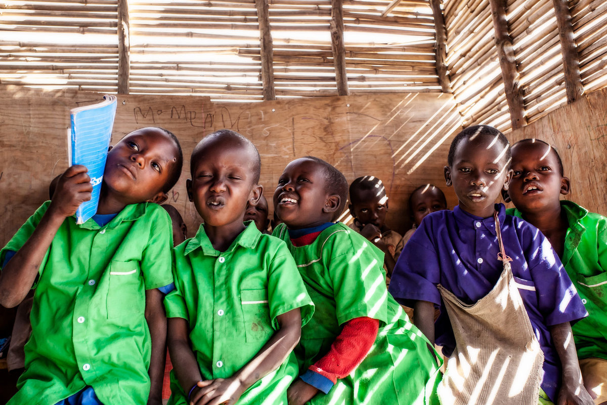 "Открытый" урок в масайской школе...Танзания! - Александр Вивчарик