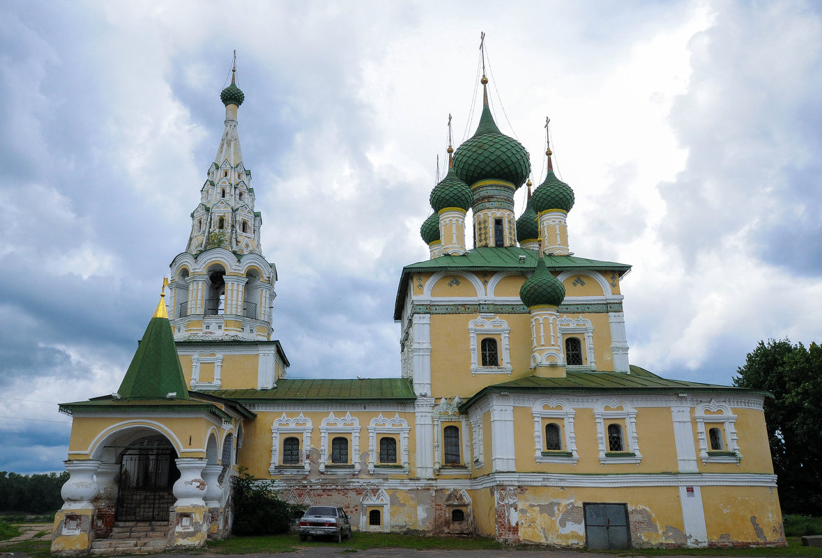 Храм в городе Углич - Сергей Тагиров