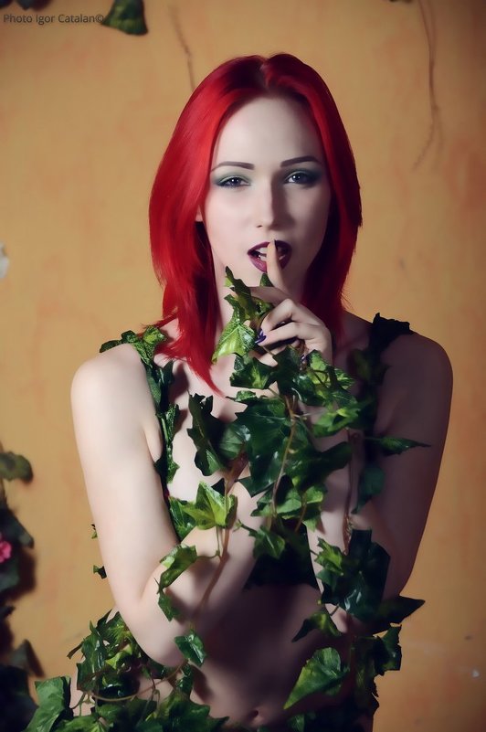 Poison Ivy - Таша Хофман