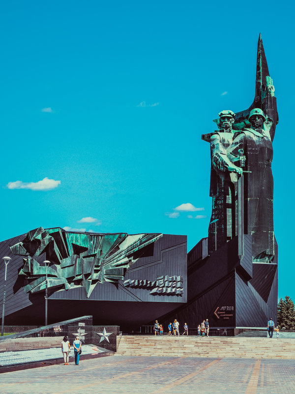 Монумент «Твоим освободителям, Донбасс» («Освободителям Донбасса») - Игорь Касьяненко
