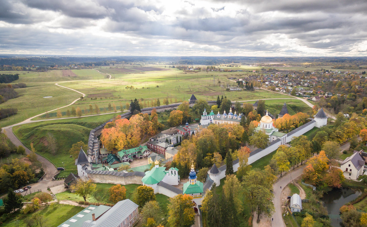 Псково Печерский монастырь