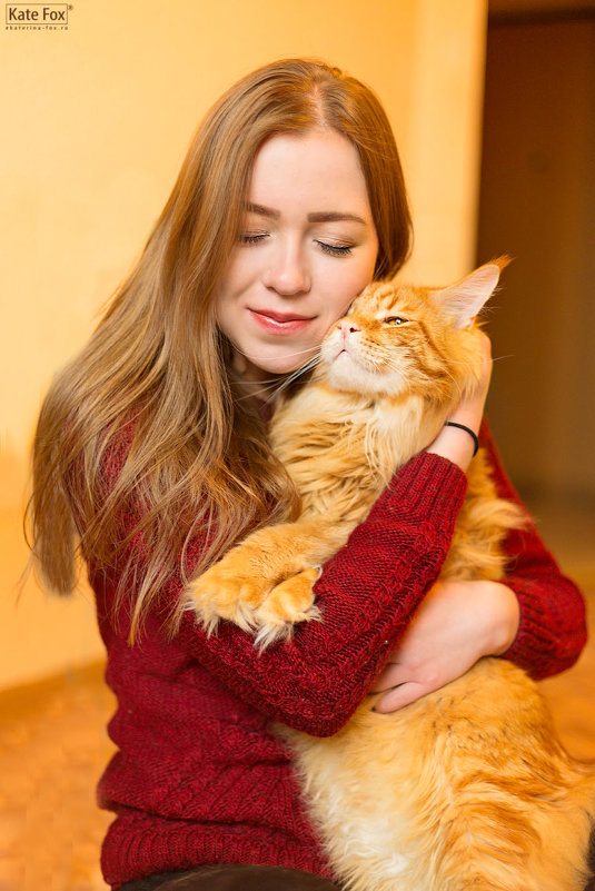 Девушка с котом - Екатерина Фокс