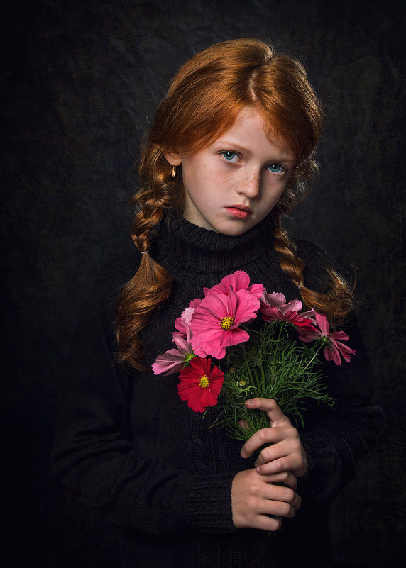 Портрет с цветами - Елена Ерошевич