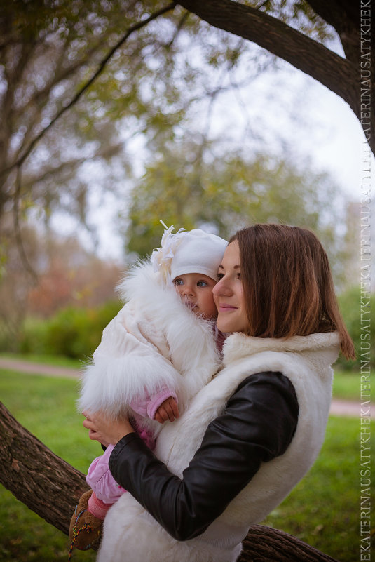 Nyusha&Vika - Ekaterina Usatykh