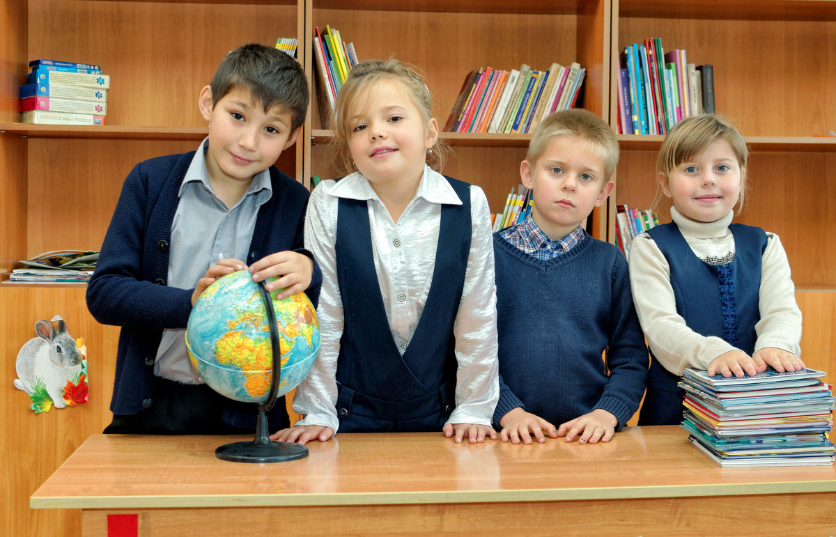 Школьные альбомы - первый раз в первый класс - Дмитрий Конев
