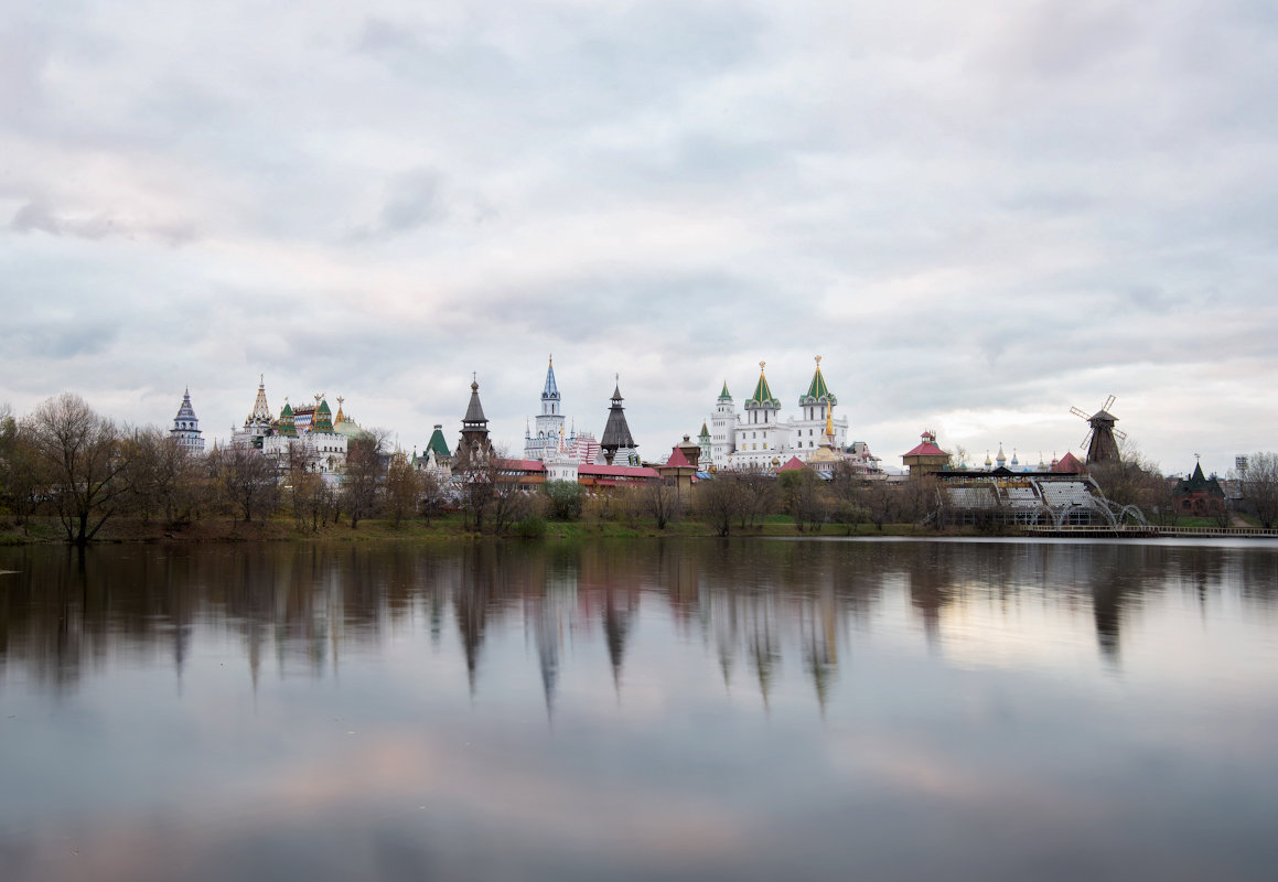 Осень в Москве - Олег Пученков