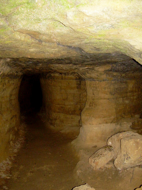 Пещеры подземного монастыря - Надежда 