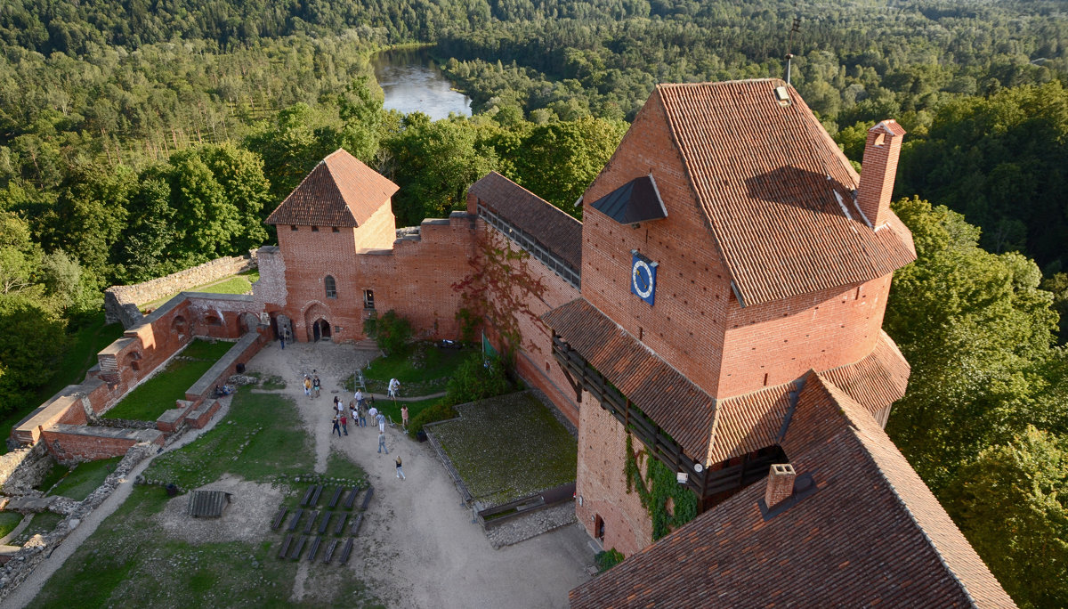 Турайдский замок, Латвия - Priv Arter