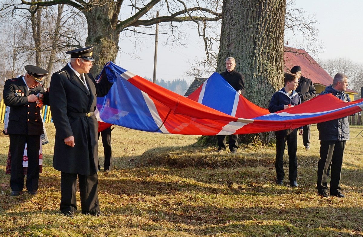 в  Белоруссии память Адмирала Афанасьевича  Повалишина - Андрей Буховецкий