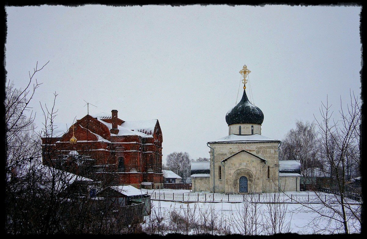 Георгиевский собор ( 1230 - 1234 ) - марк 