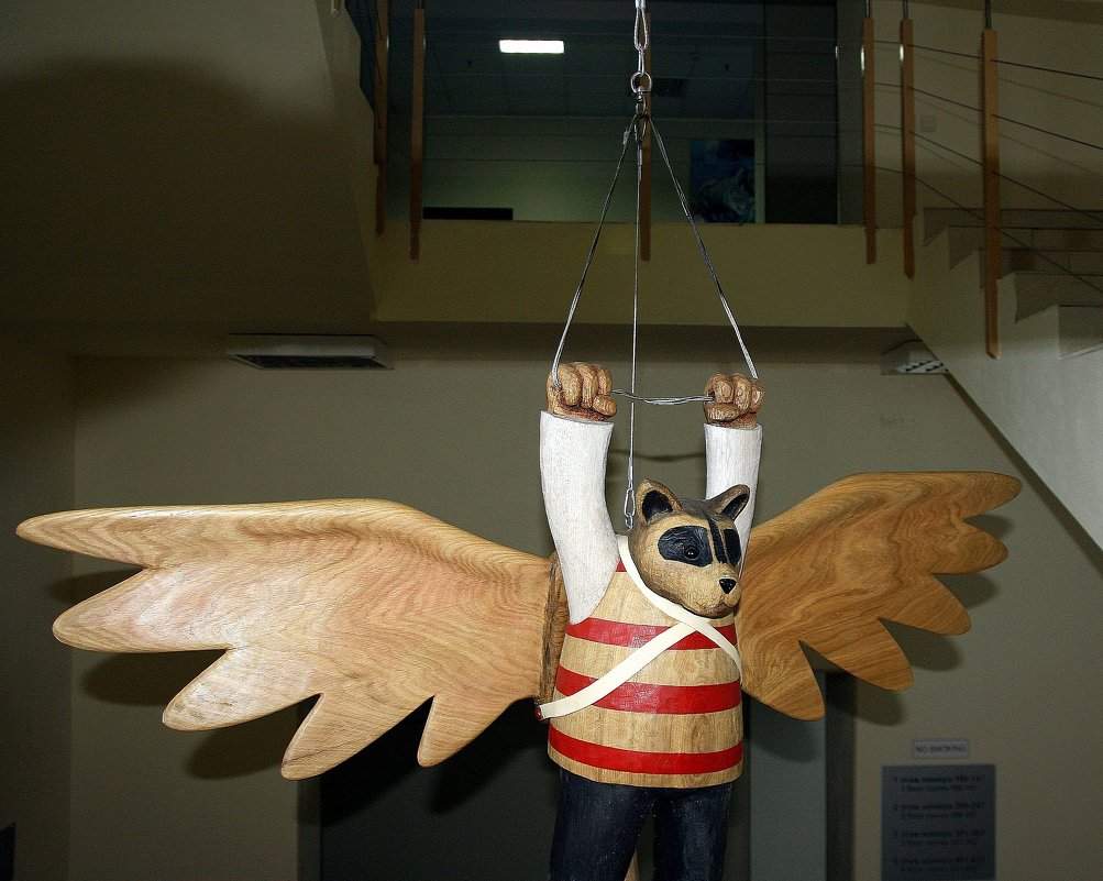 Летающий Мишка - деревянная скульптура. - Валерия  Полещикова 