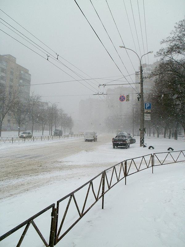 В город приходит снег - Сергей Тарабара