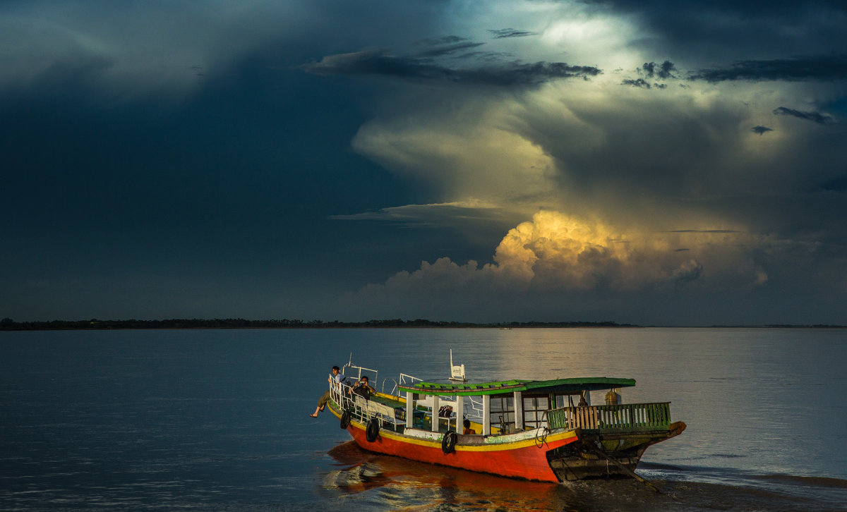 Закатная прогулка по реке Иравади в Бирме - Андрей Лукашенко