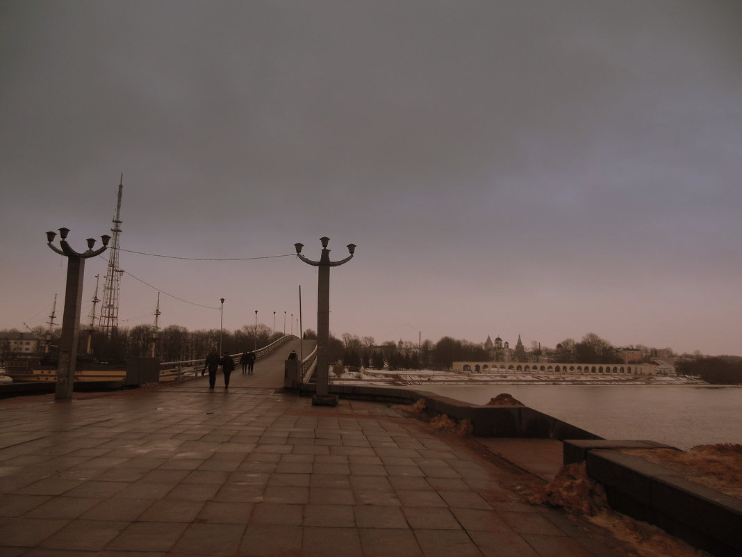 Мост и река - Татьяна Гусева