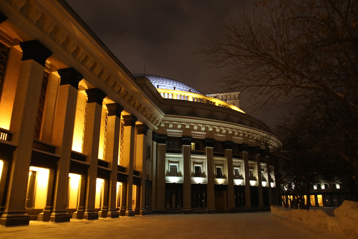 Оперный театр Новосибирск - Константин 