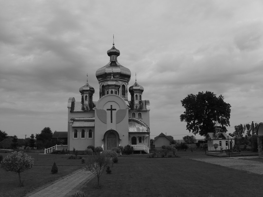 Православный   храм   в   Одаях - Андрей  Васильевич Коляскин