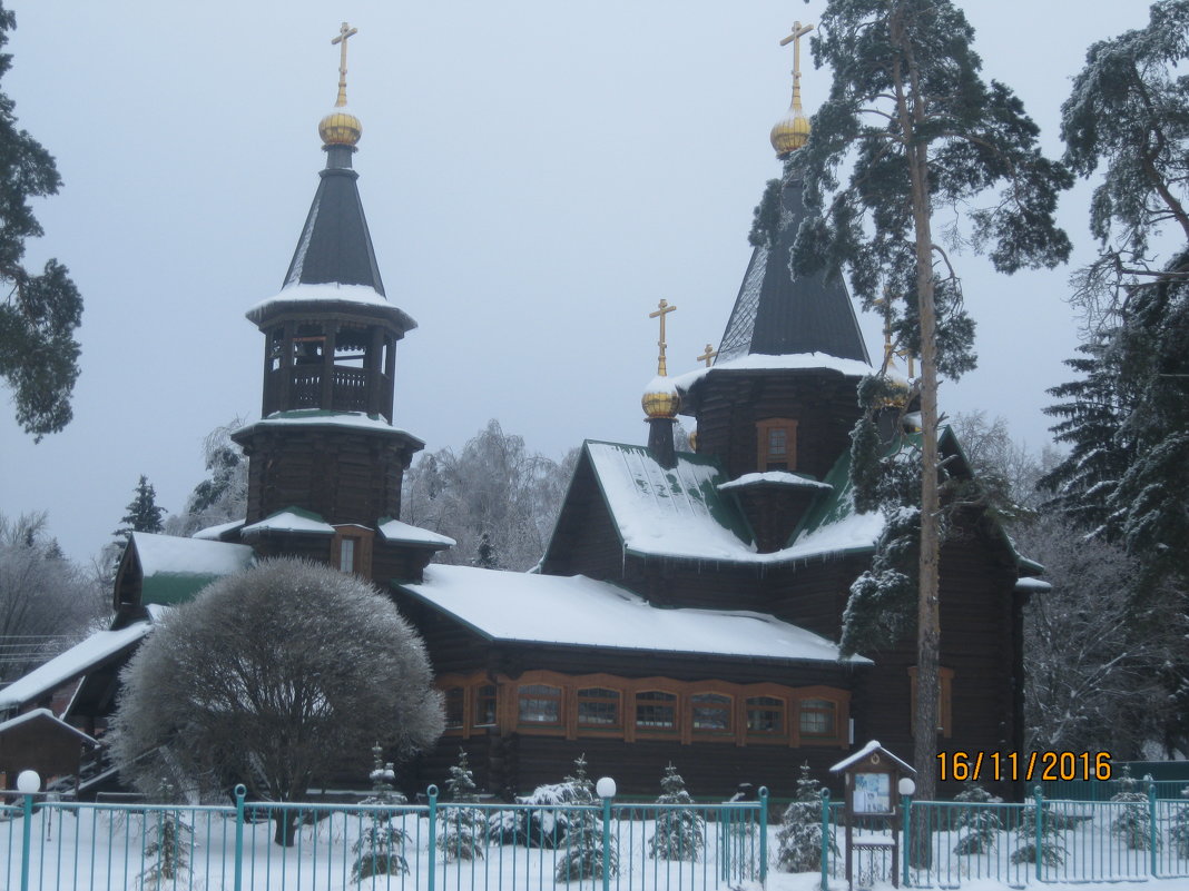 Церковь Серафима Саровского - Maikl Smit
