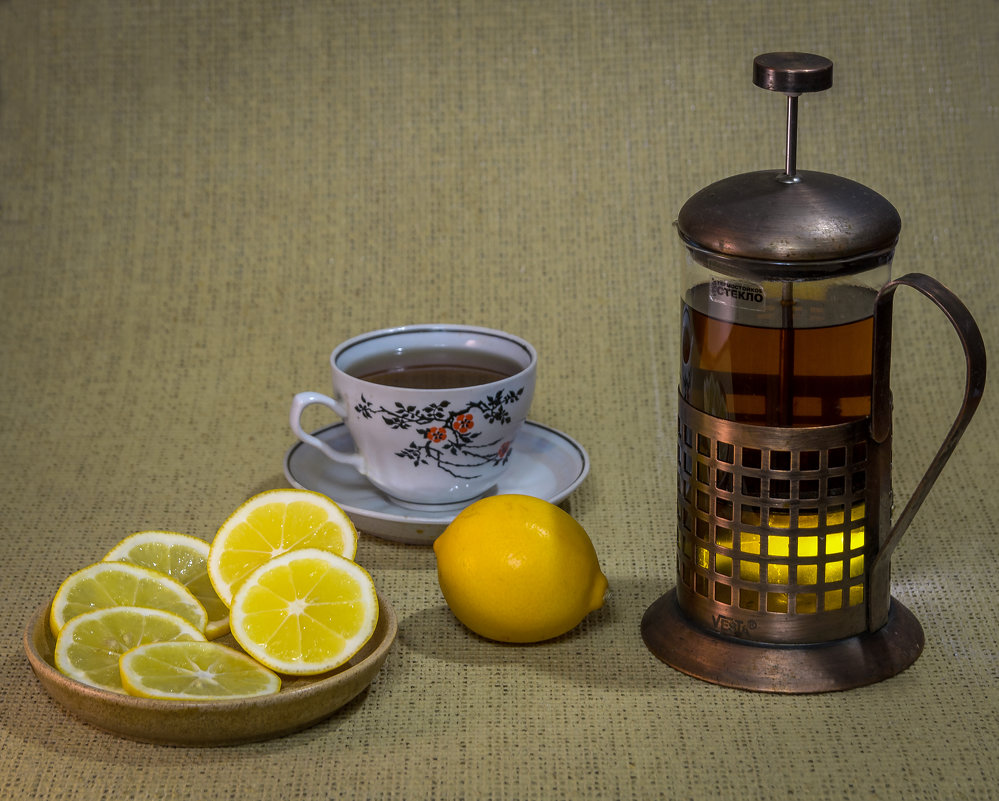 Черный чай с лимоном - Владимир M
