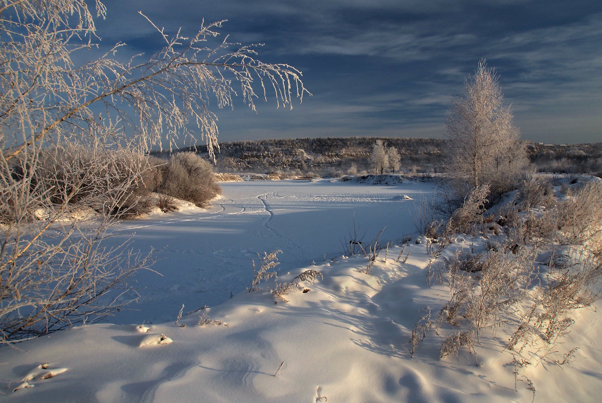 Утром на замёрзшем озере... - Александр Попов