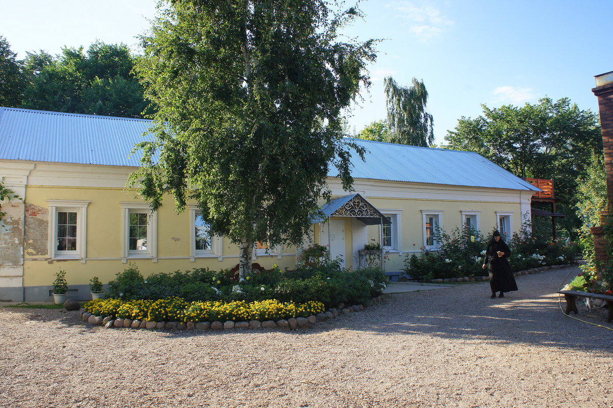 Богородицкий Житенный женский монастырь. Келейный корпус (1863 г.) - Елена Павлова (Смолова)