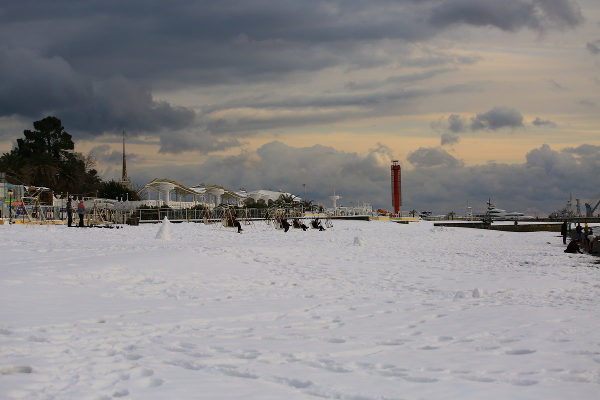 Зимой на пляже - valeriy khlopunov
