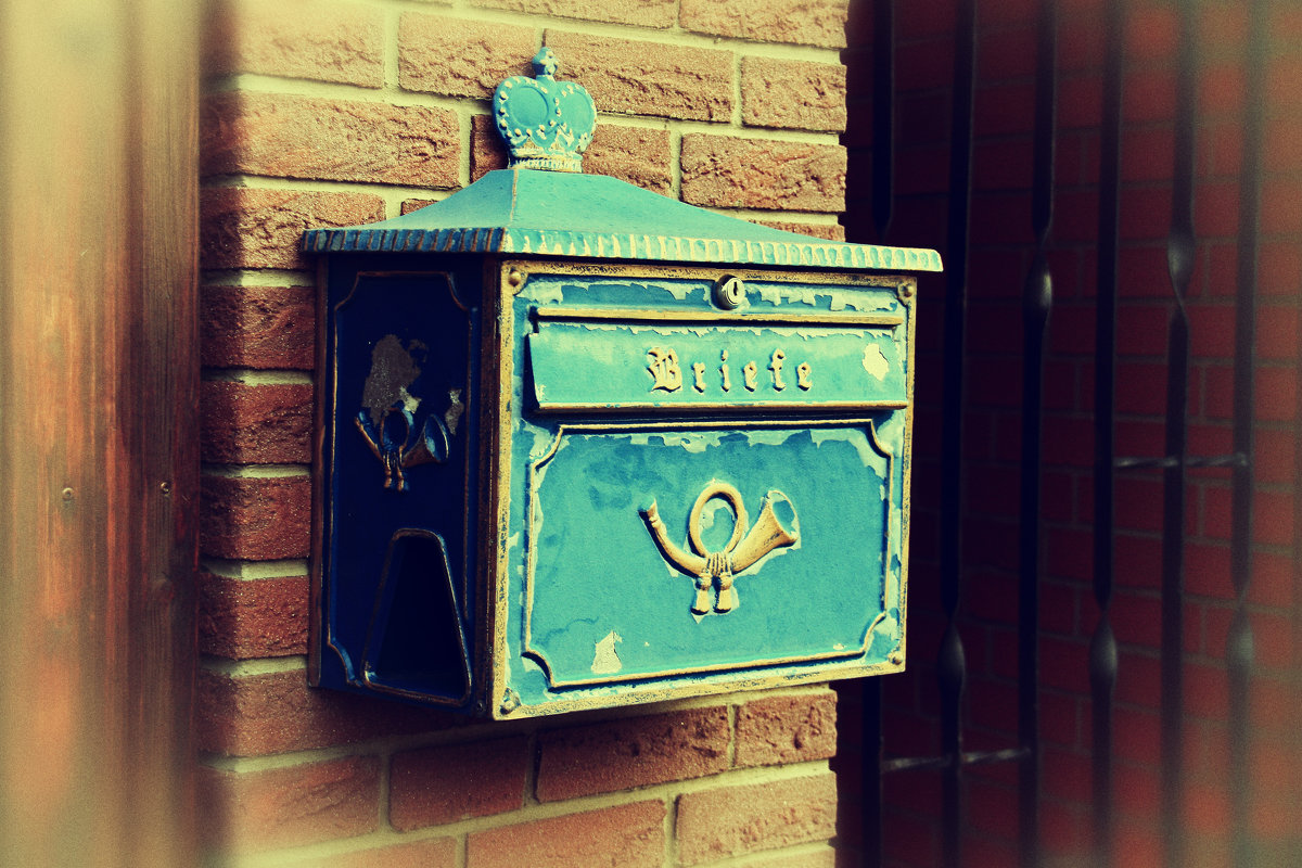 Старый почтовый ящик... - Kapris VS