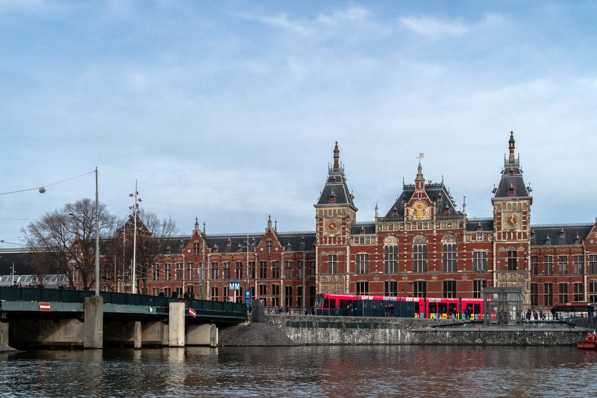 Центральный вокзал Амстердама - Witalij Loewin