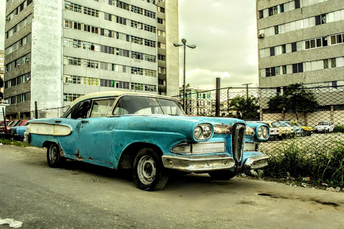 Cuban car - Arman S