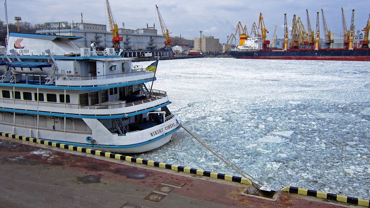 Ледяное Черное море - Людмила 