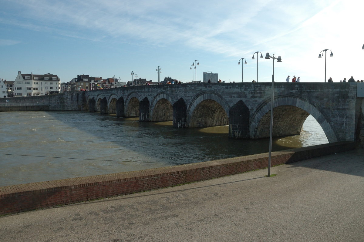 мост река маас - симон бийман