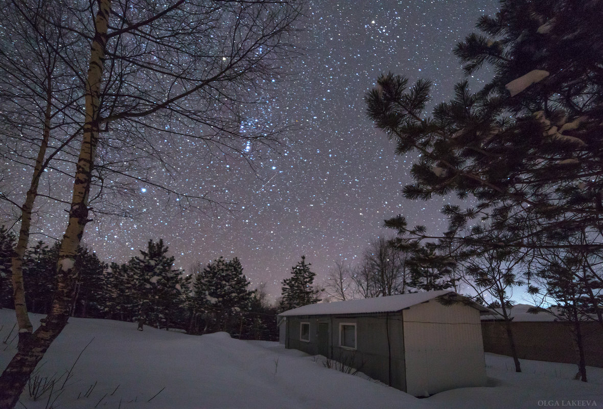 Уютный домик с видом на Космос - Olga Lakeeva