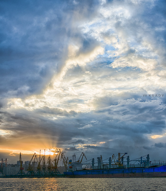 Sky of city - VV Kurov Куров