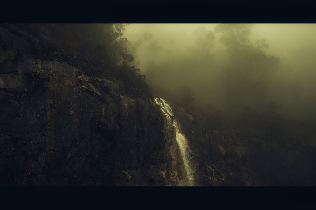 В глубинке центрального Вьетнама, среди гор, джунглей,рек...и тумана! - Александр Вивчарик