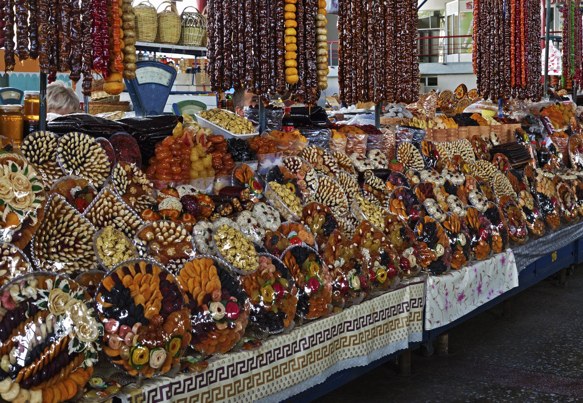 Сказки рынка Ташир.  Fairy tales of the market Tashir. - Юрий Воронов