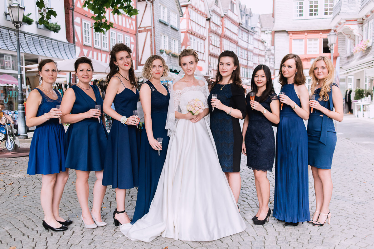 Подружки невесты - Надя Френкель