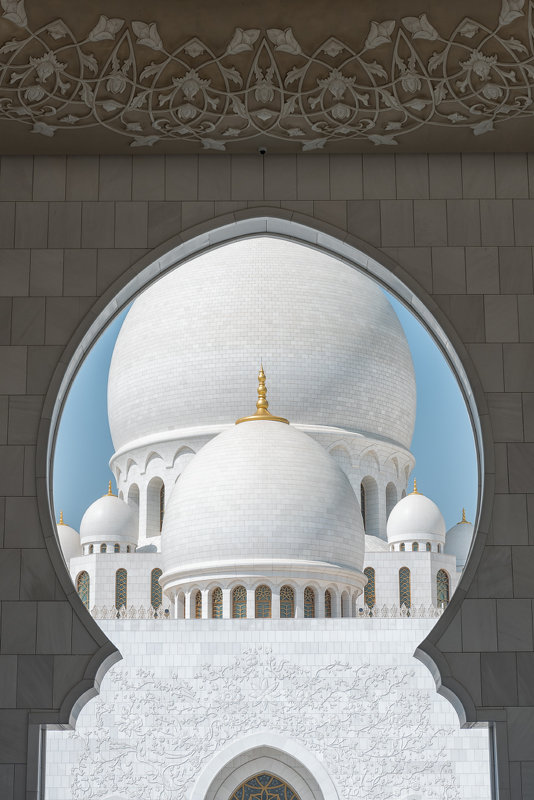 В мечети Шейха Зайда в Абу-Даби - Владимир Горубин