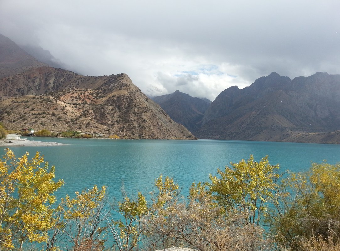 Озеро Искандеркуль, Таджикистан - Маргарита 