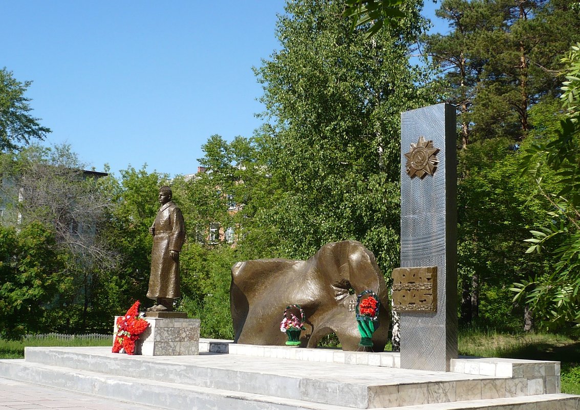 Бийск - Олег Афанасьевич Сергеев