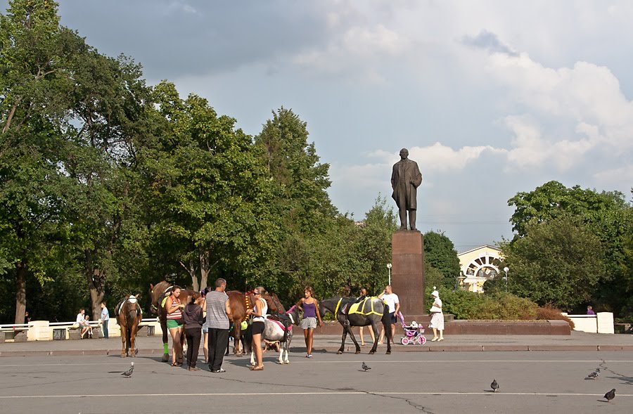 На центральной площади Череповца - MILAV V