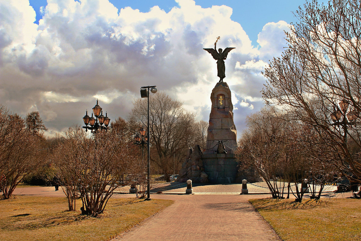 Памятник "Русалке" - Marina Pavlova