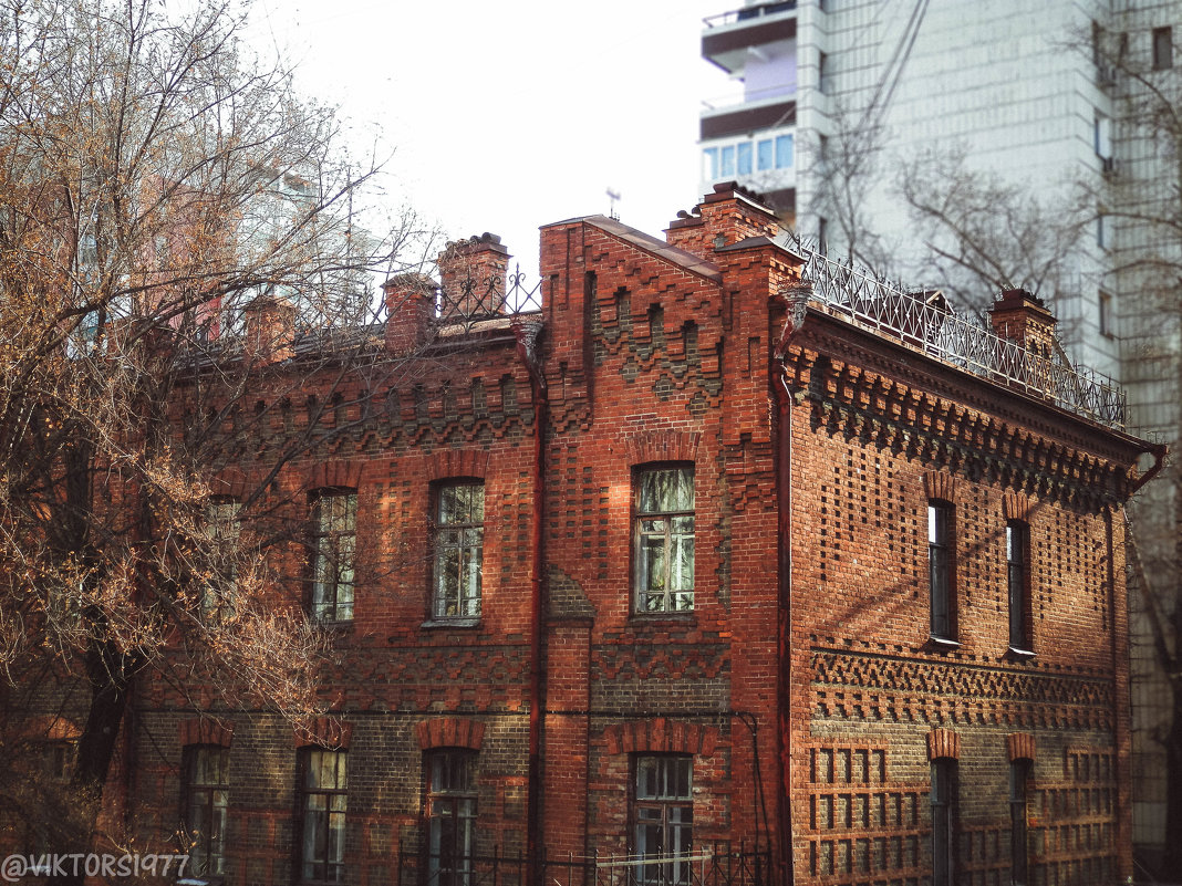 Старые здания Хабаровска 2 - Виктор 