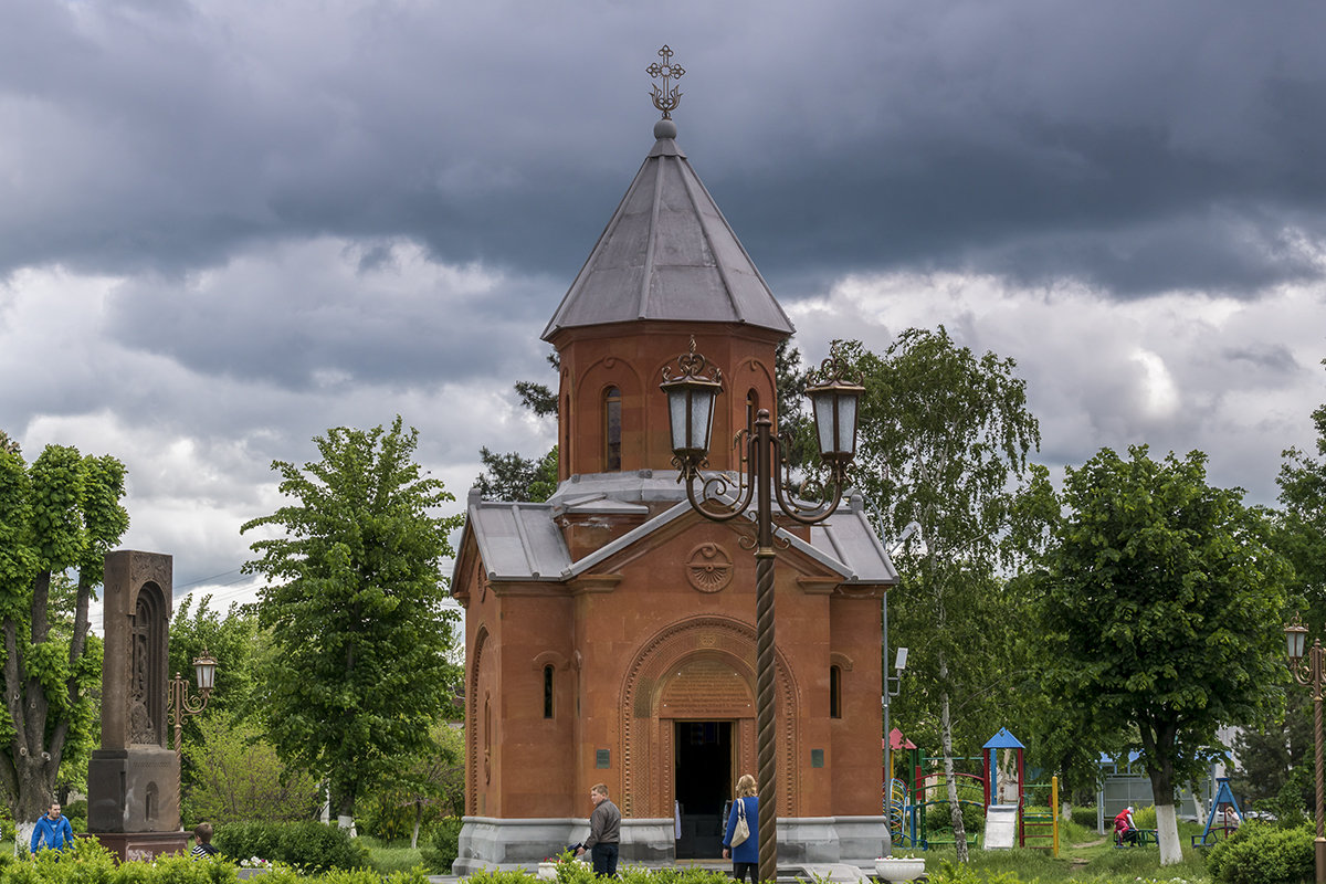 Часовня Сурб Геворг - Игорь Сикорский