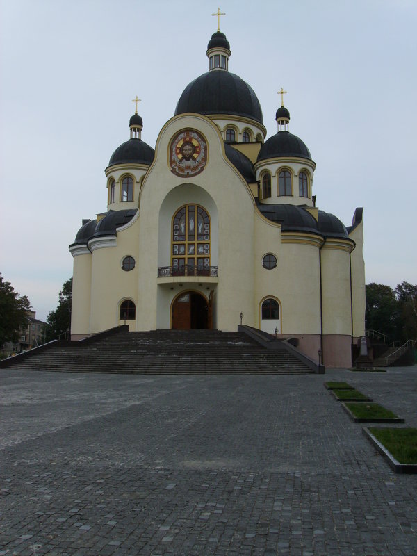 Греко - католический   храм   в   Коломые - Андрей  Васильевич Коляскин