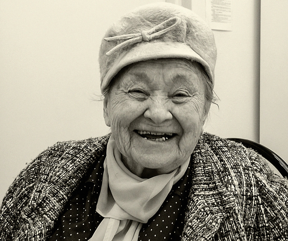 Ираида Степановна ,91 год - Лариса Журавлева
