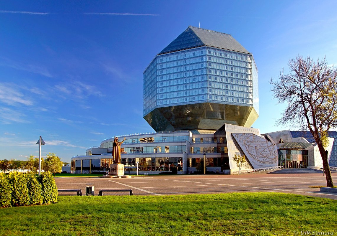 Национальная библиотека Белоруссии архитектура