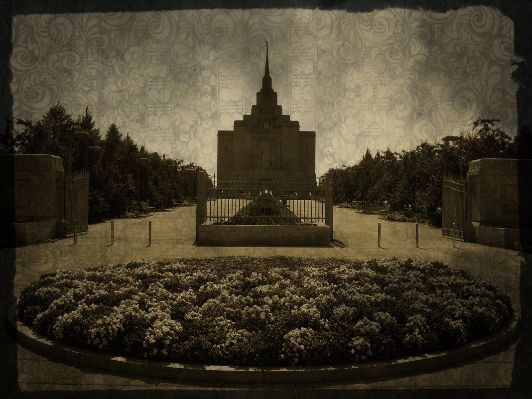 Украинский  Киевский   Храм   в   стиле   ретро - Андрей  Васильевич Коляскин